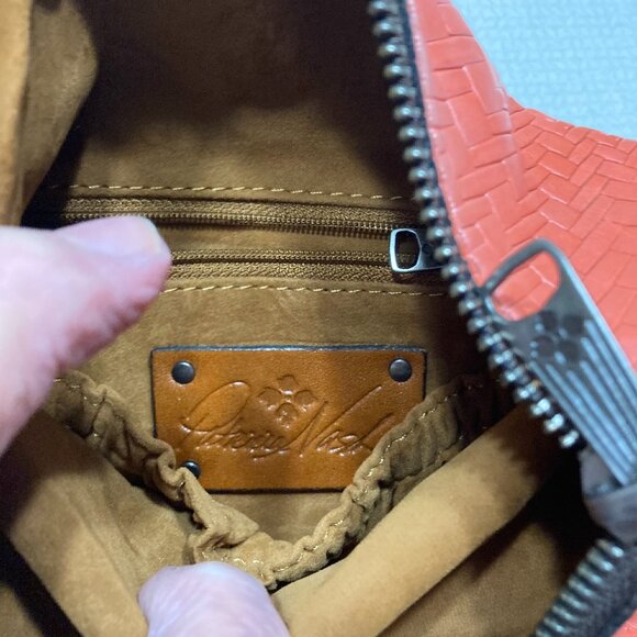 EUC Patricia Nash Apricot Orange Leather Wristlet - Picture 10 of 10